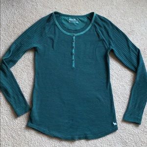 Eddie Bauer waffle print thermal top Large Tall